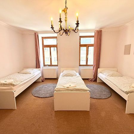 Pension Casa Tempora Мюнхен Экстерьер фото