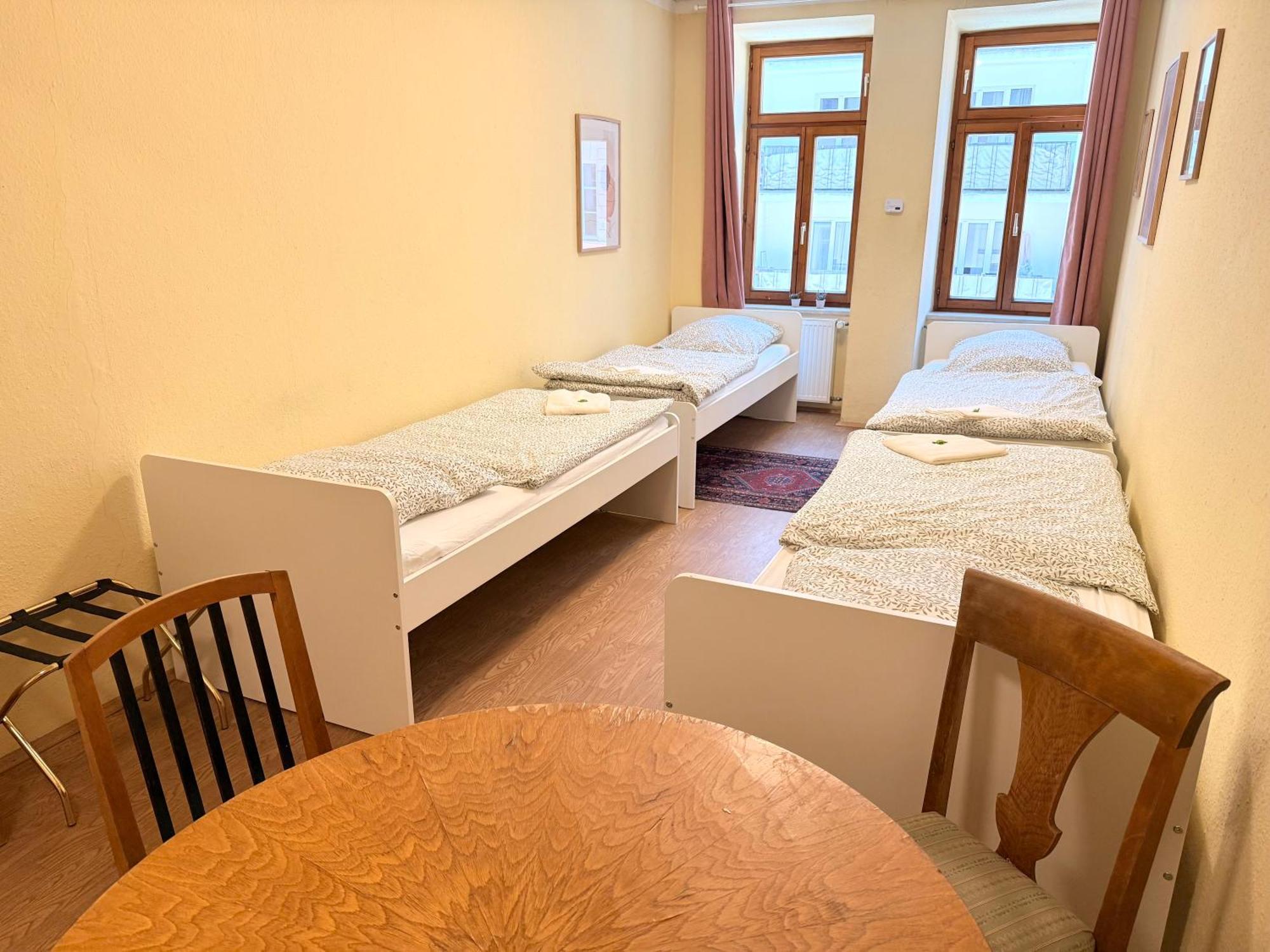 Pension Casa Tempora Мюнхен Экстерьер фото