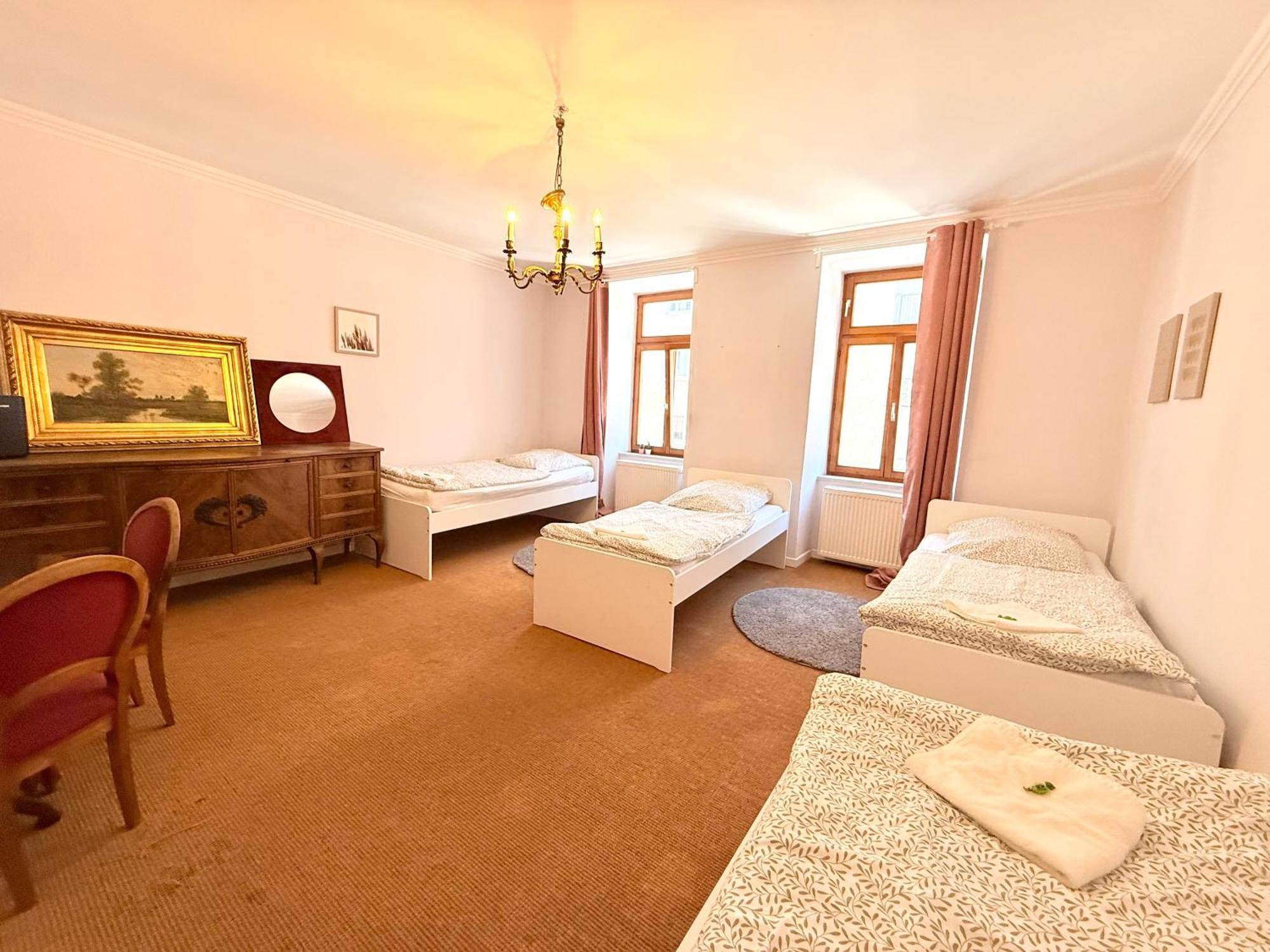 Pension Casa Tempora Мюнхен Экстерьер фото