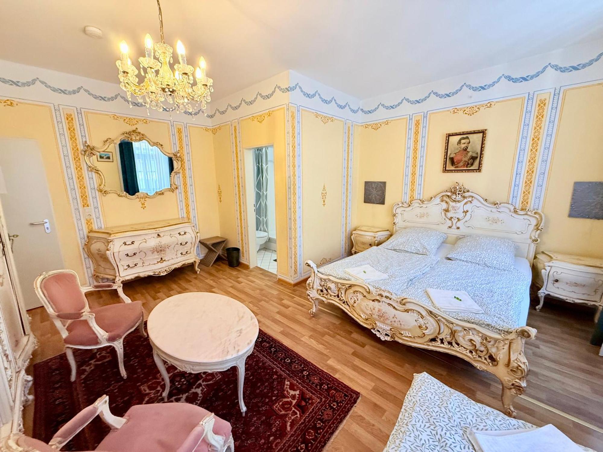 Pension Casa Tempora Мюнхен Экстерьер фото
